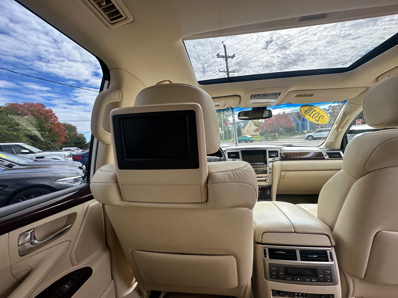 Lexus LX 570 4WD 4dr 2014 Lexus LX 570 4WD 4dr 2014