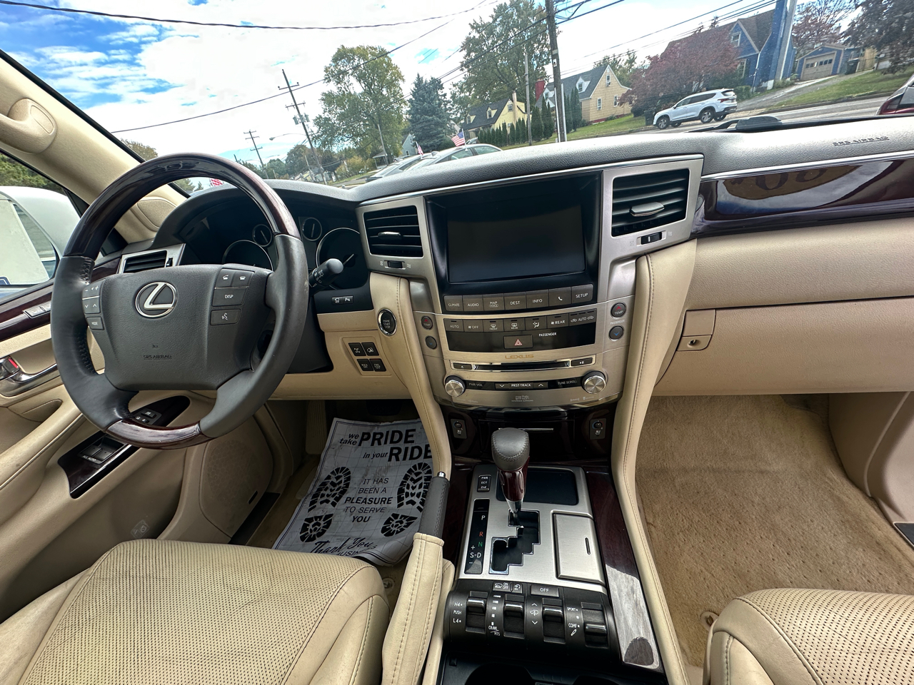 Lexus LX 570 4WD 4dr 2014 Lexus LX 570 4WD 4dr 2014