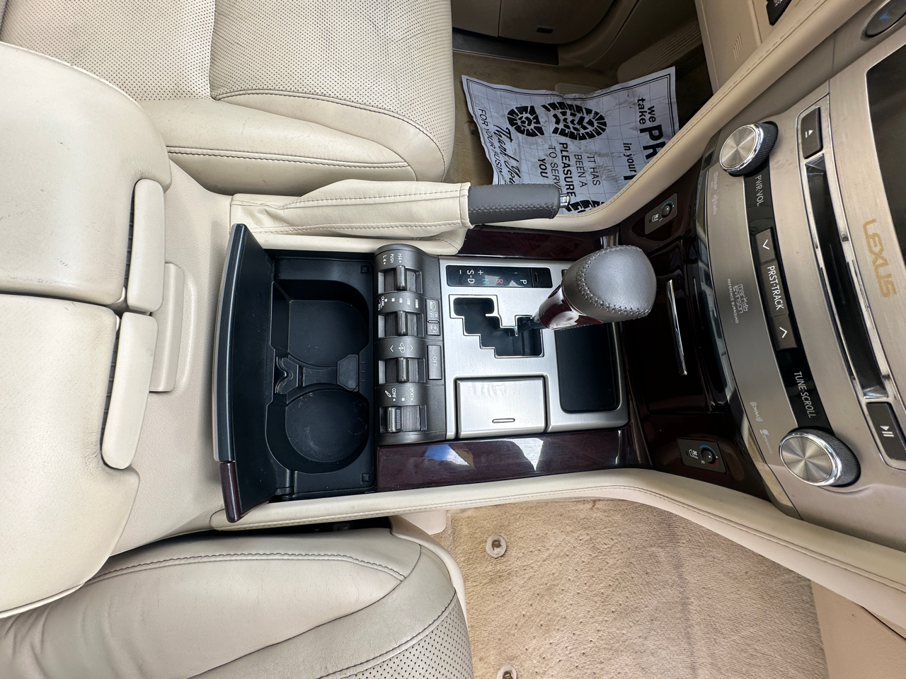 Lexus LX 570 4WD 4dr 2014 Lexus LX 570 4WD 4dr 2014