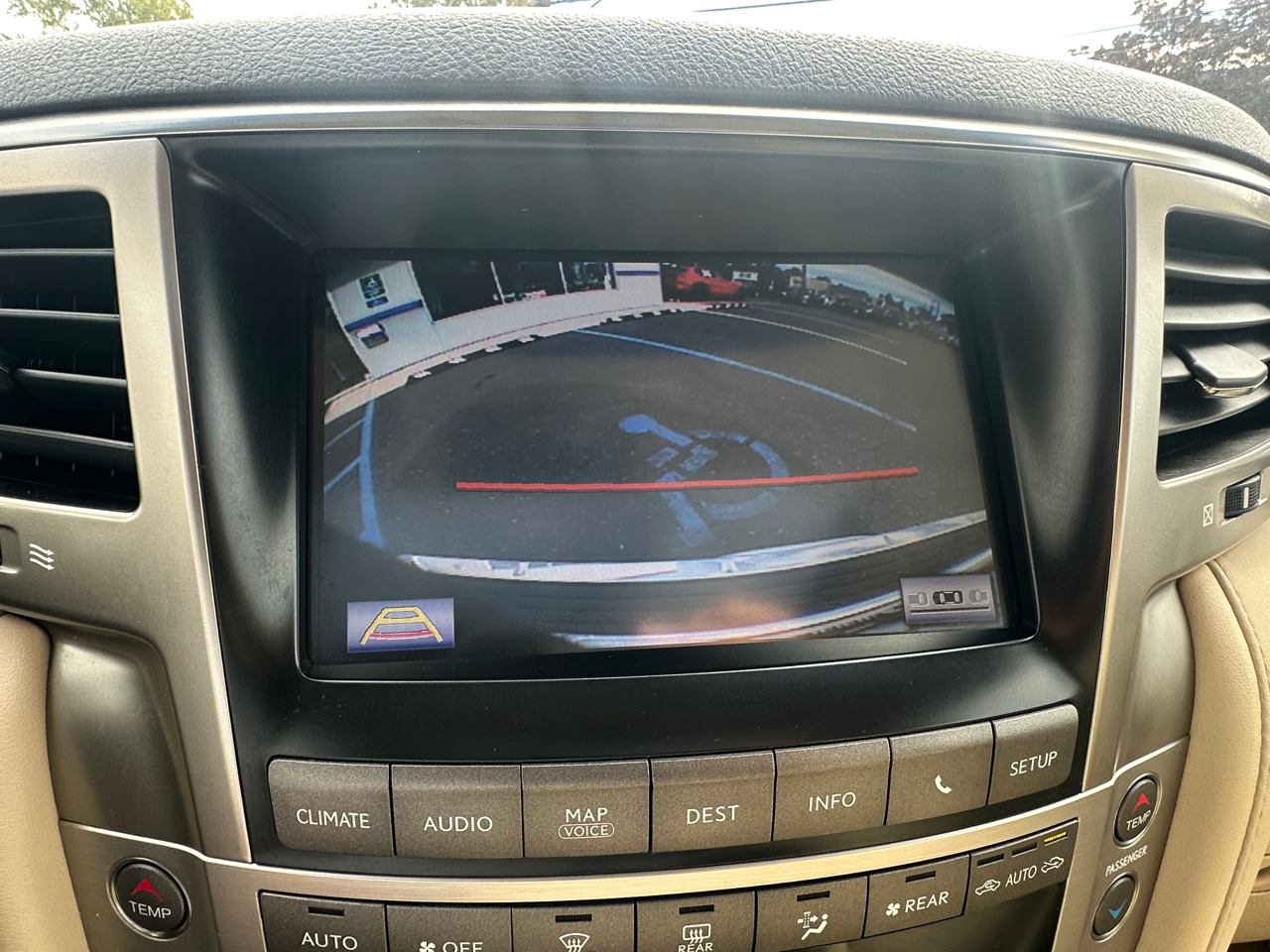 Lexus LX 570 4WD 4dr 2014 Lexus LX 570 4WD 4dr 2014