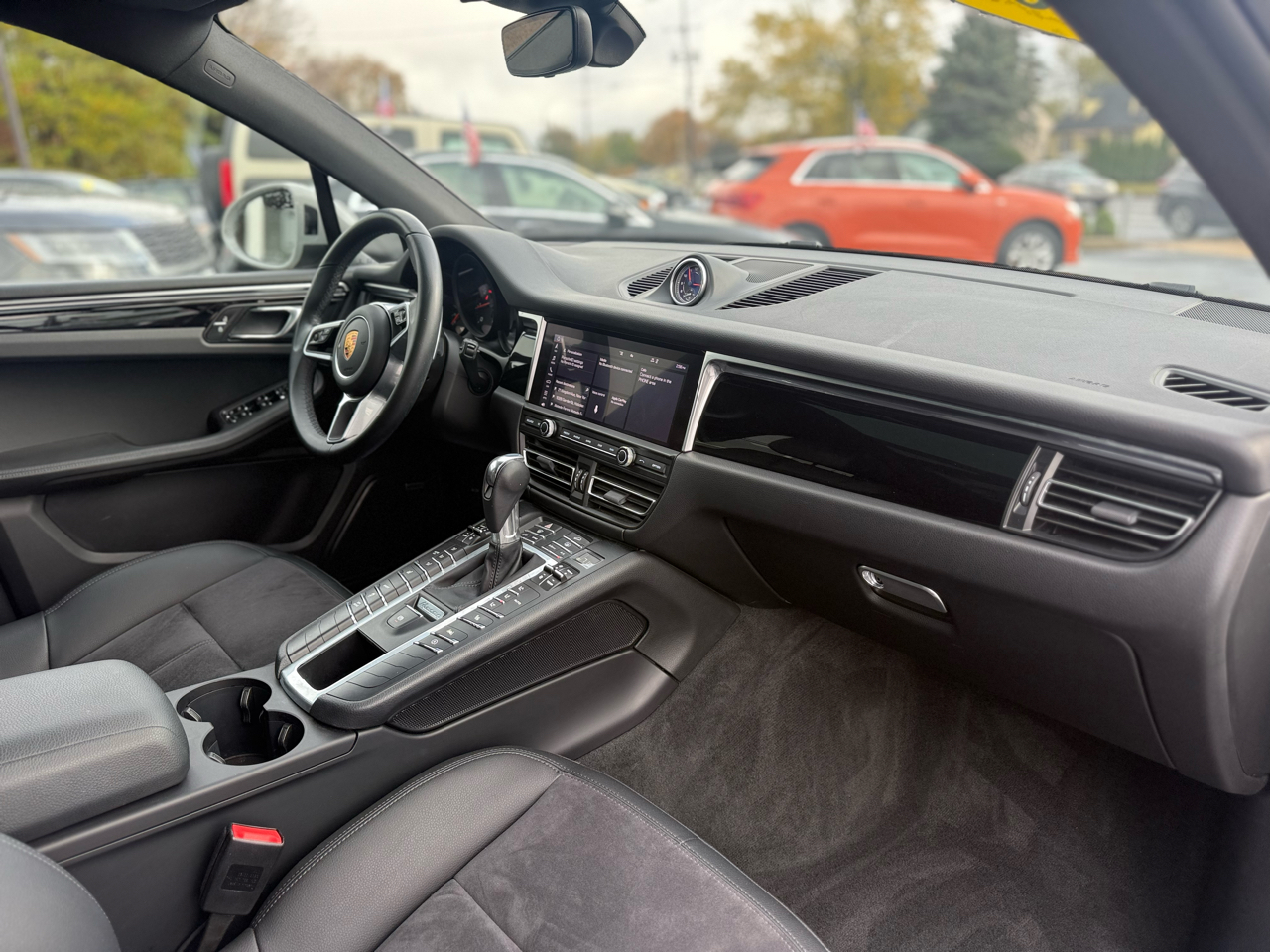 Porsche Macan AWD 2021 Porsche Macan AWD 2021