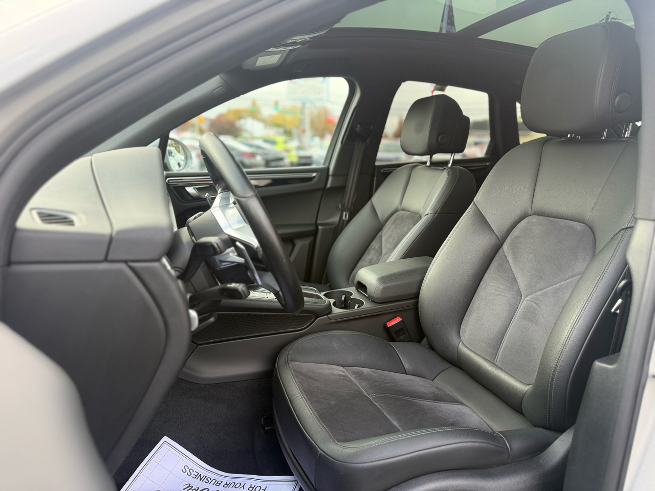 Porsche Macan AWD 2021 Porsche Macan AWD 2021