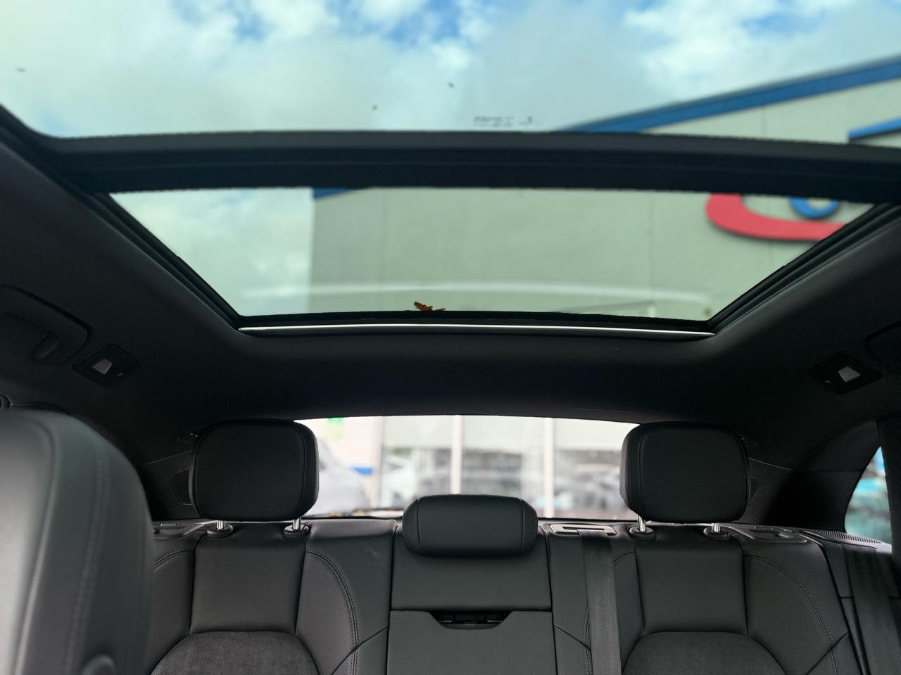 Porsche Macan AWD 2021 Porsche Macan AWD 2021