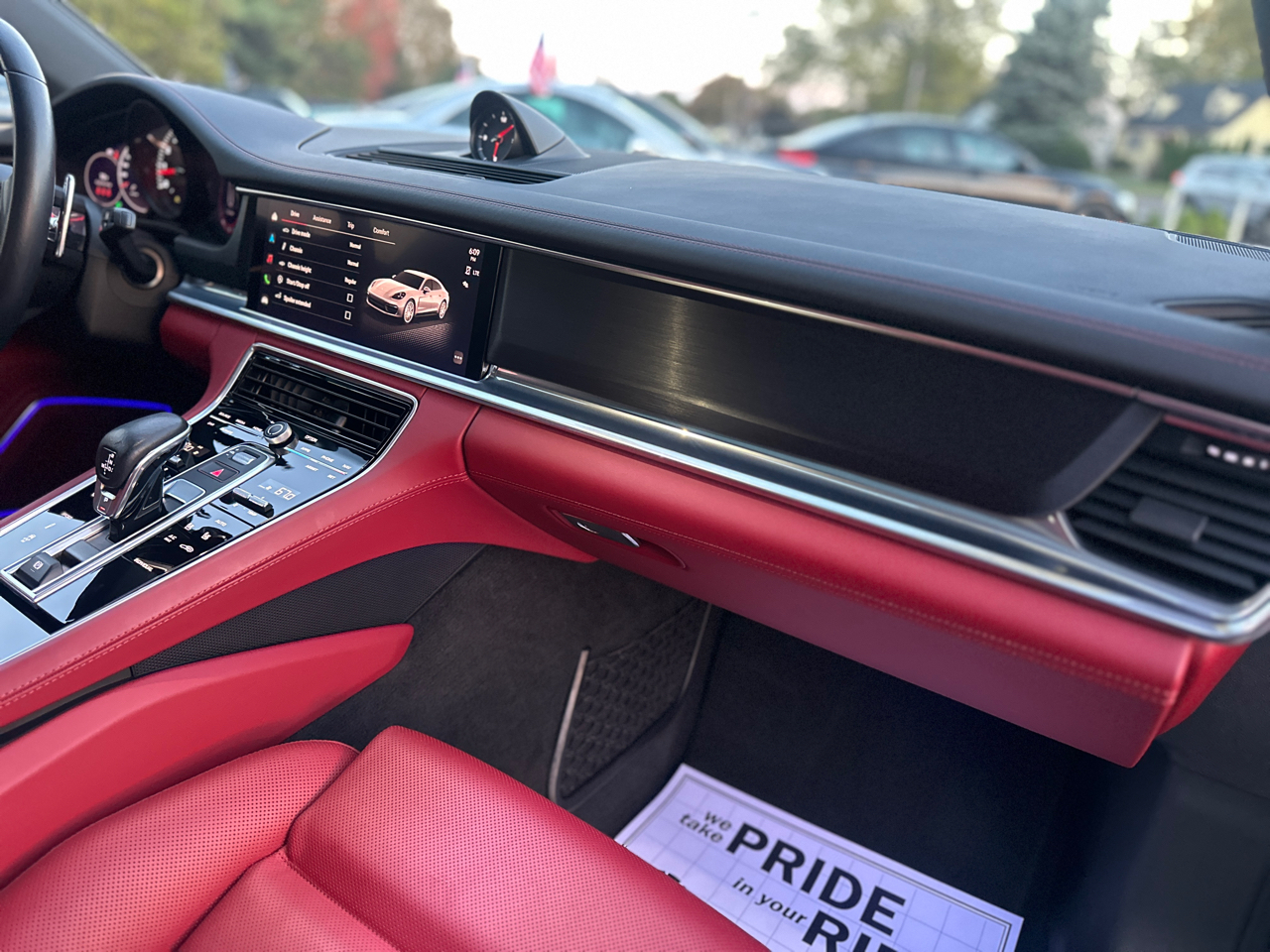 Porsche Panamera 4 Platinum Edition AWD 2023 Porsche Panamera 4 Platinum Edition AWD 2023