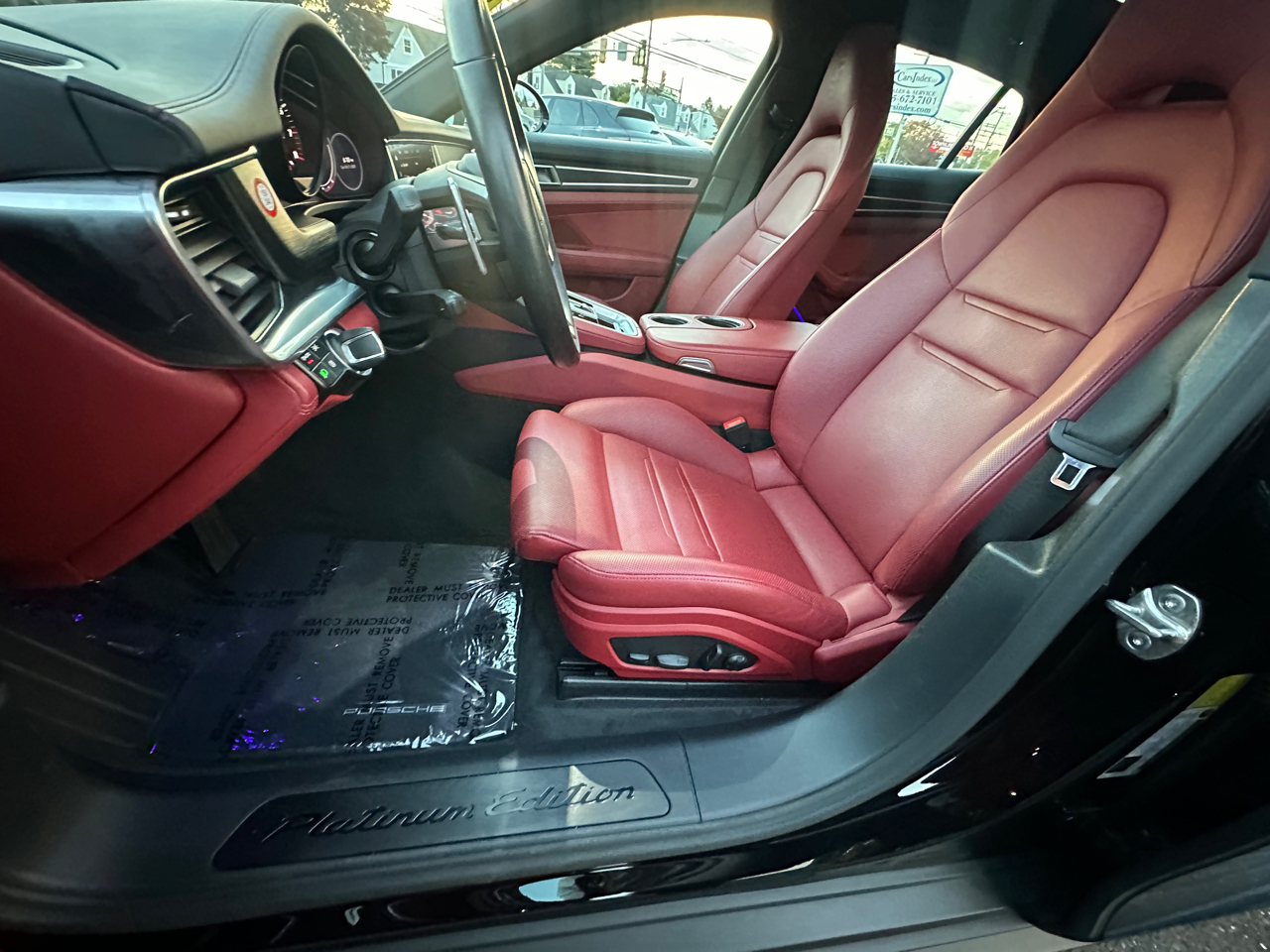 Porsche Panamera 4 Platinum Edition AWD 2023 Porsche Panamera 4 Platinum Edition AWD 2023