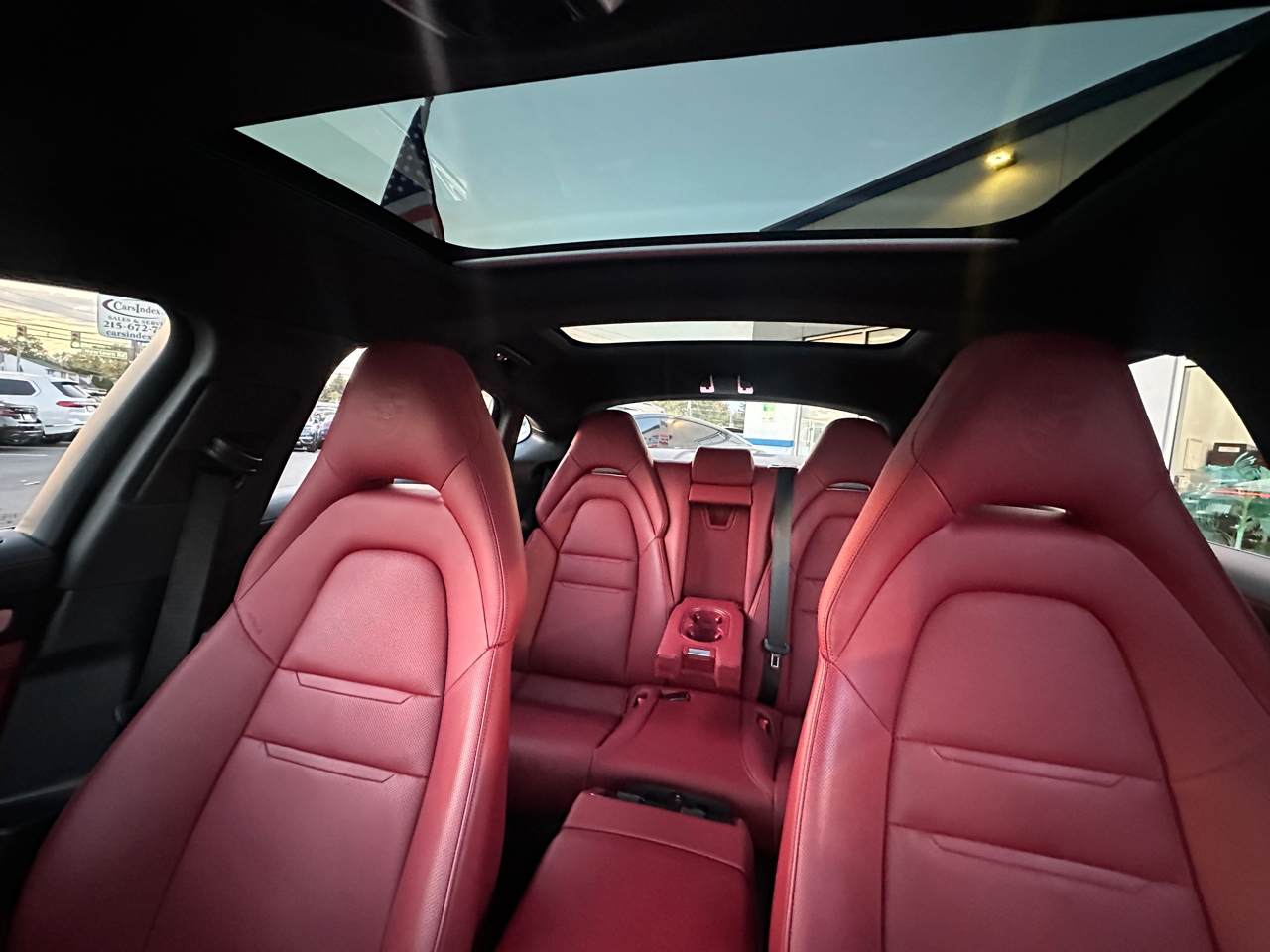 Porsche Panamera 4 Platinum Edition AWD 2023 Porsche Panamera 4 Platinum Edition AWD 2023