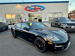 2023 Porsche Panamera 