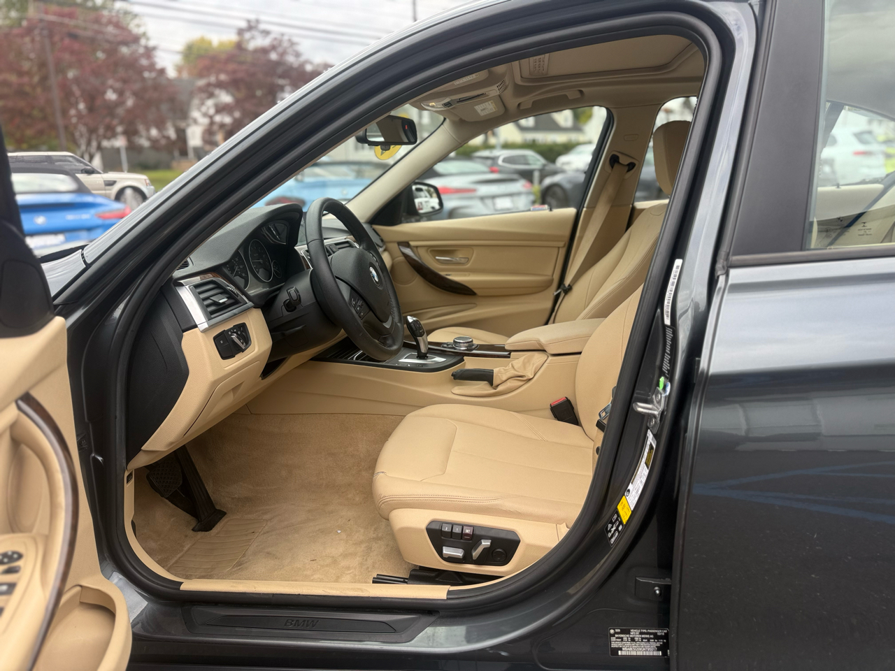 BMW 3 Series 4dr Sdn 320i xDrive AWD South Africa 2016 BMW 3 Series 4dr Sdn 320i xDrive AWD South Africa 2016