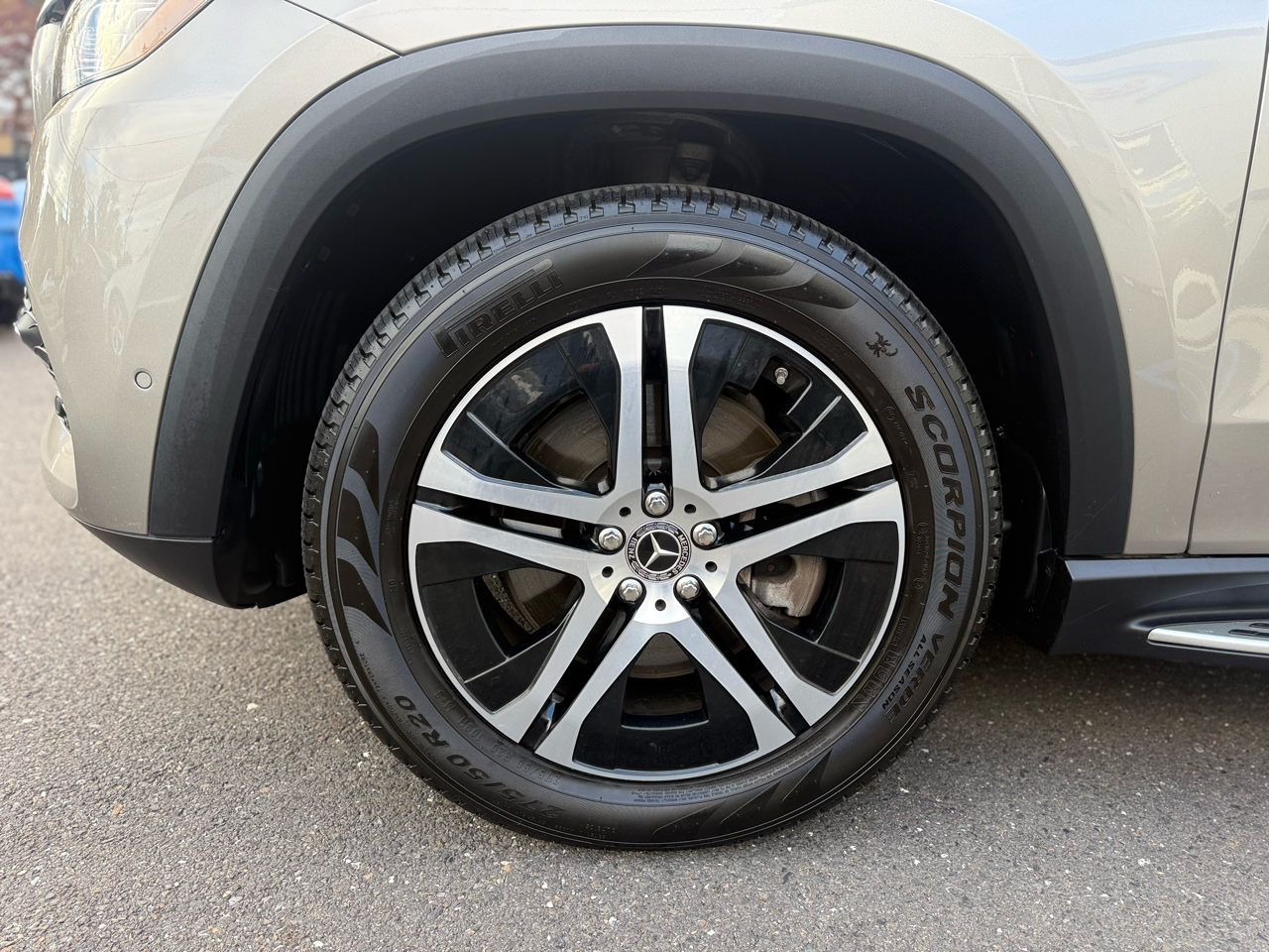 Mercedes-Benz GLS GLS 450 4MATIC SUV 2020 Mercedes-Benz GLS GLS 450 4MATIC SUV 2020