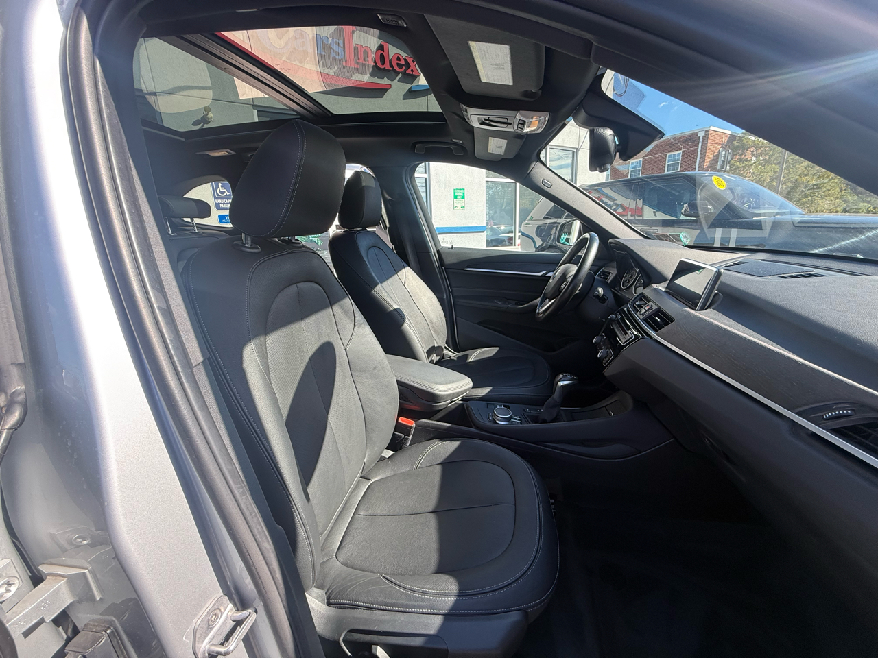 BMW X1 xDrive28i Sports Activity Vehicle Brazil 2017 BMW X1 xDrive28i Sports Activity Vehicle Brazil 2017