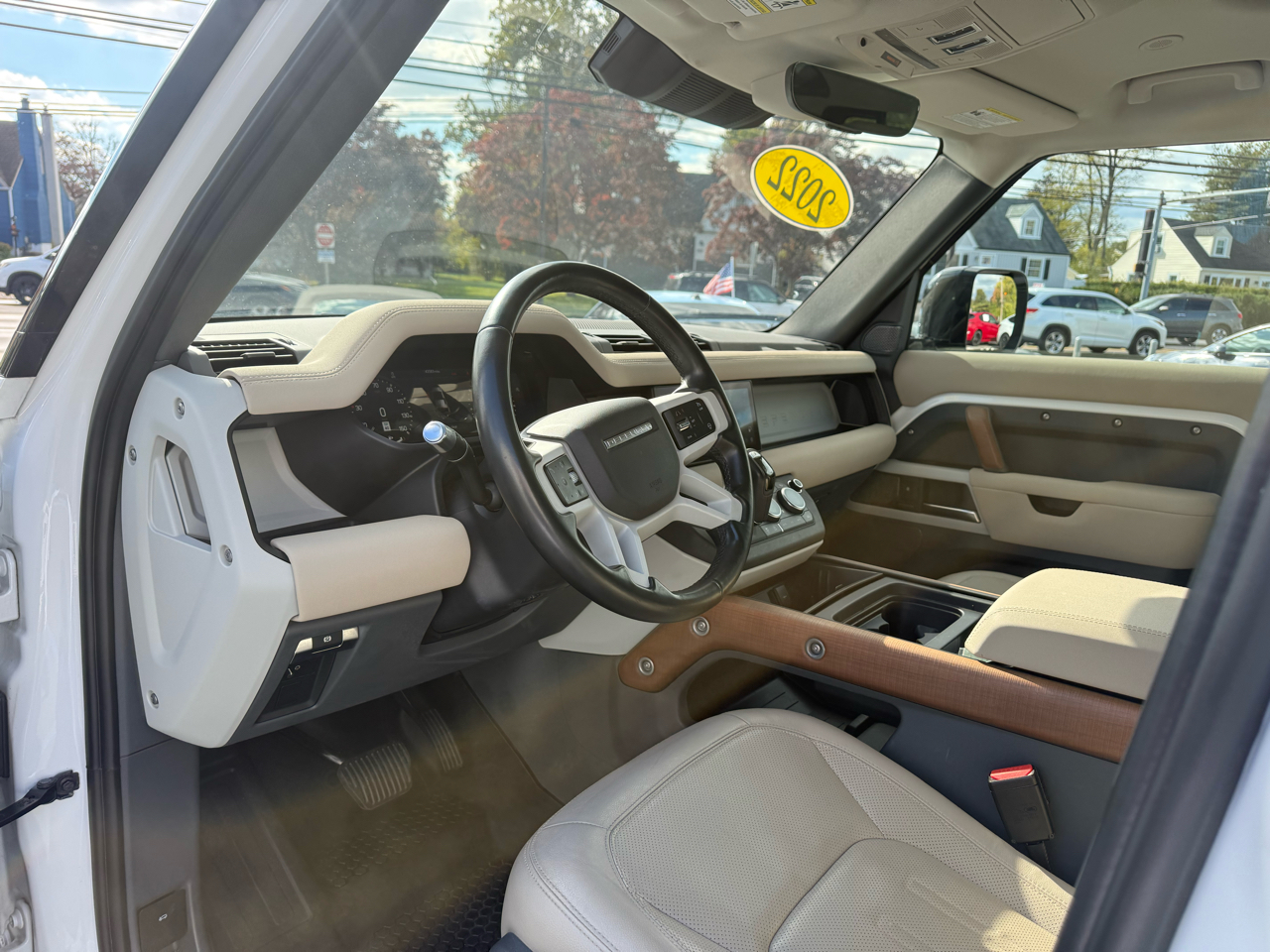 Land Rover Defender 110 SE AWD 2022 Land Rover Defender 110 SE AWD 2022