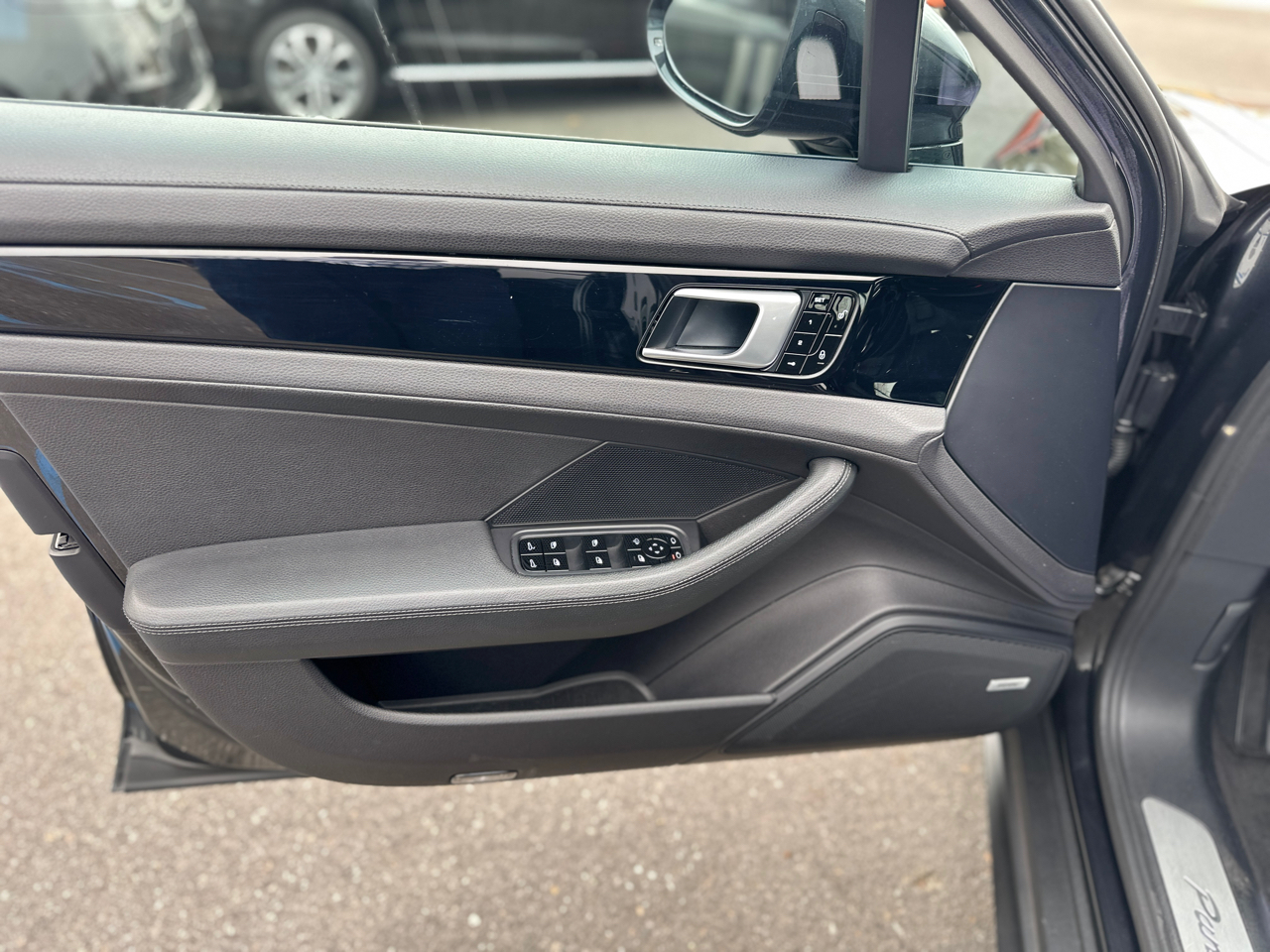 Porsche Panamera RWD 2018 Porsche Panamera RWD 2018