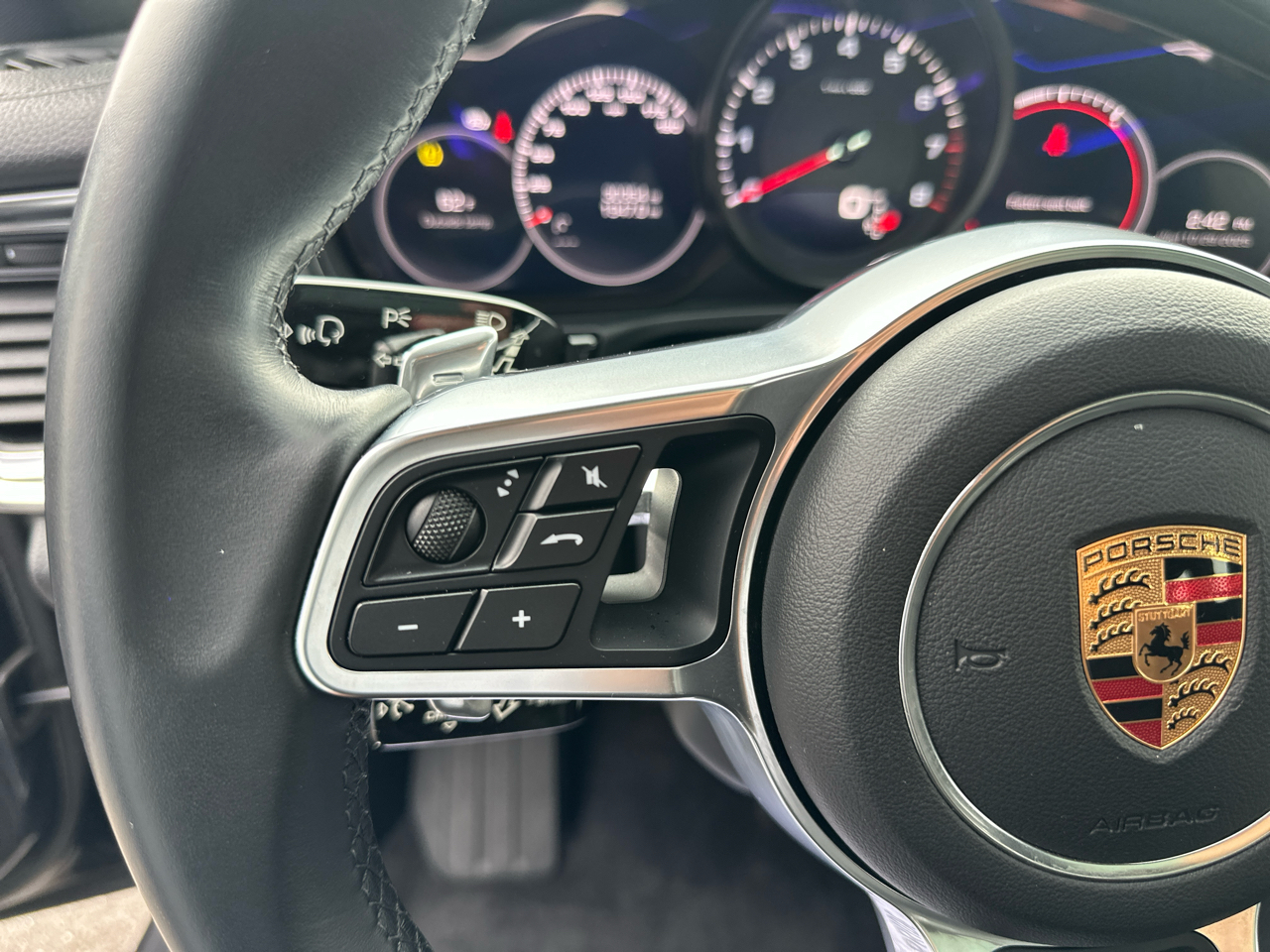 Porsche Panamera RWD 2018 Porsche Panamera RWD 2018