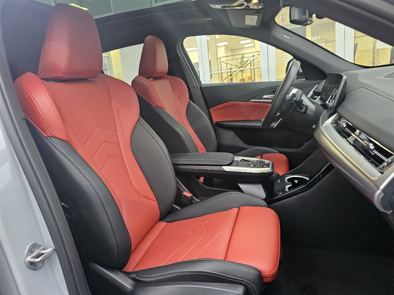 BMW X2 xDrive28i Sports Activity Coupe 2025