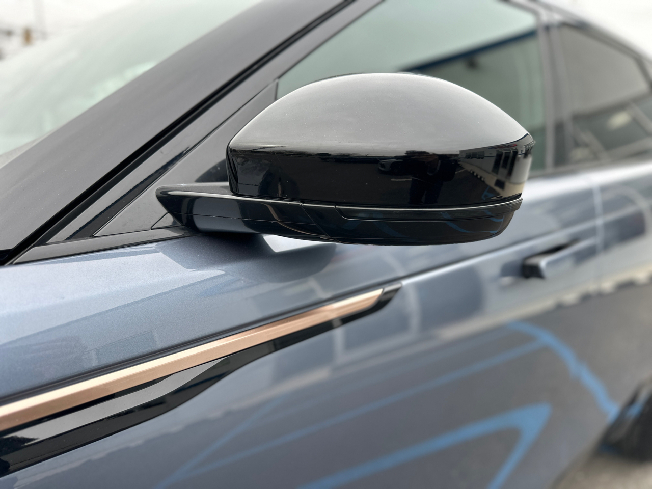 Land Rover Range Rover Velar P250 R-Dynamic S 2023