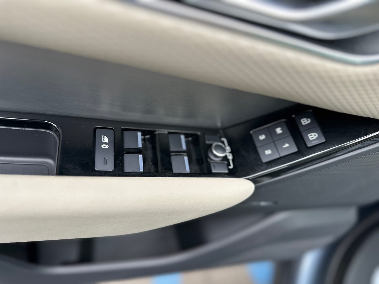 Land Rover Range Rover Velar P250 R-Dynamic S 2023