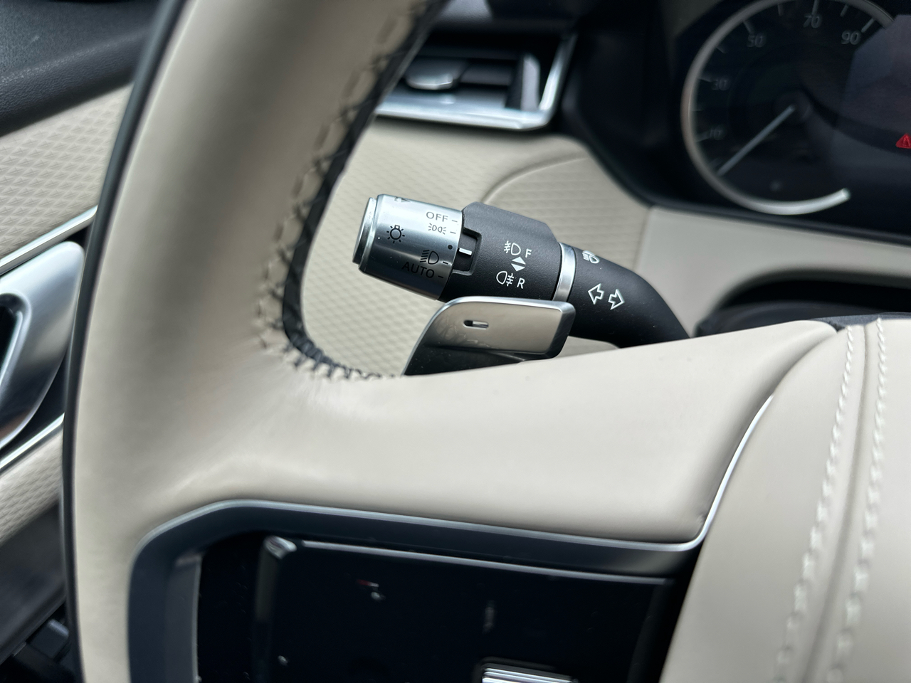 Land Rover Range Rover Velar P250 R-Dynamic S 2023