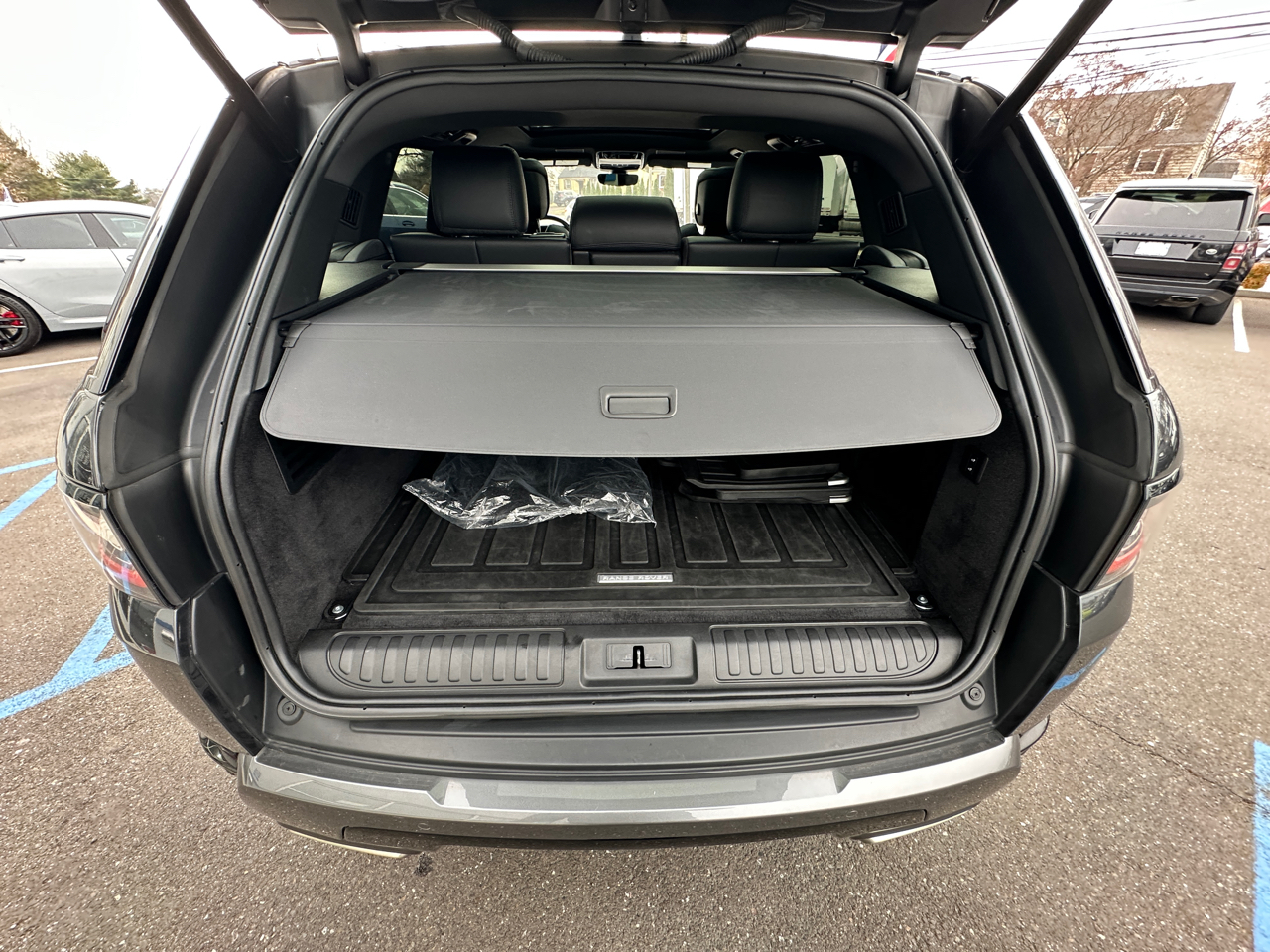 Land Rover Range Rover Sport Turbo i6 MHEV HSE 2020