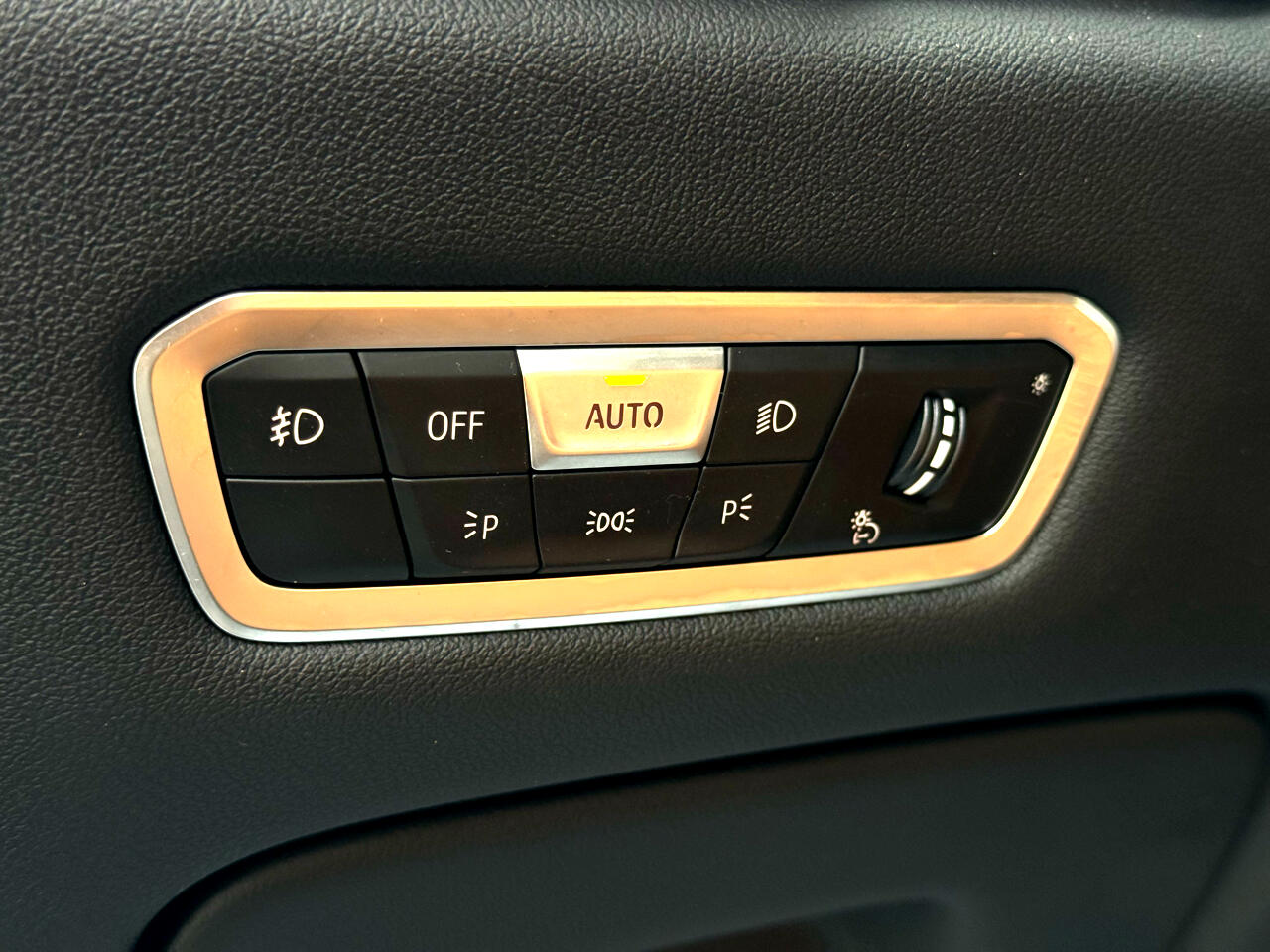 BMW X5 xDrive40i Sports Activity Vehicle 2021