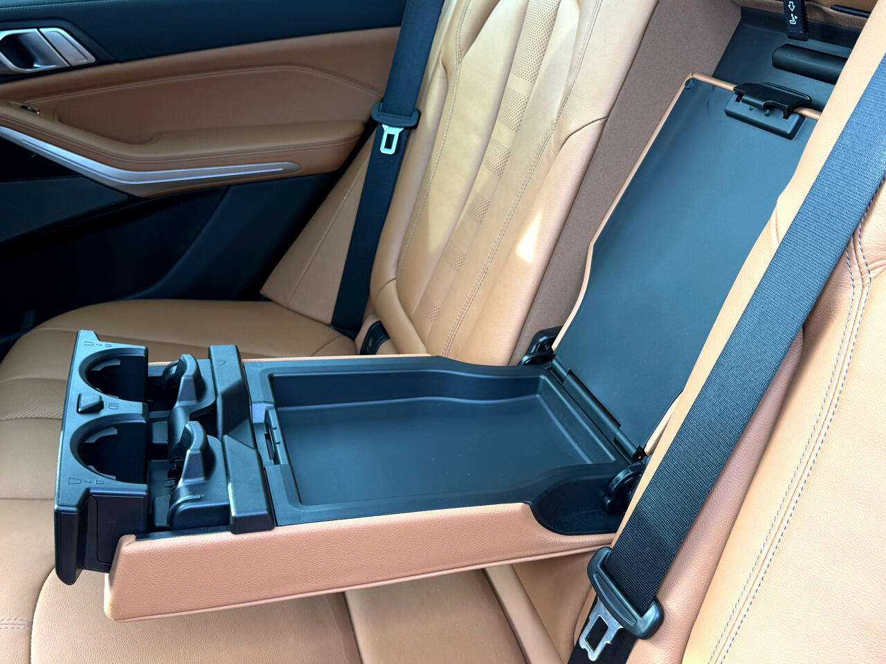 BMW X5 xDrive40i Sports Activity Vehicle 2021