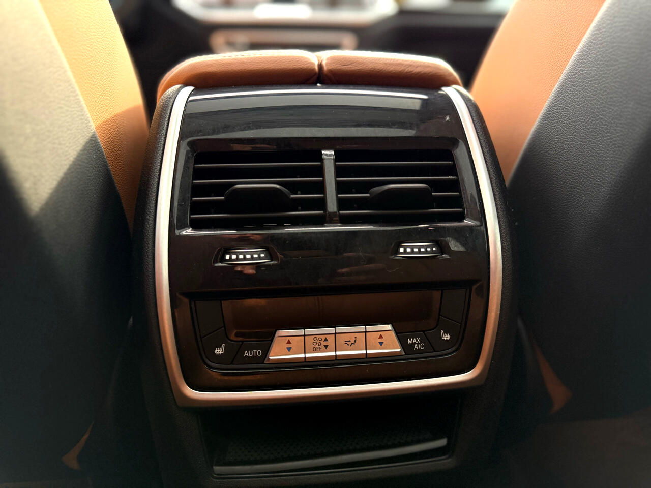 BMW X5 xDrive40i Sports Activity Vehicle 2021