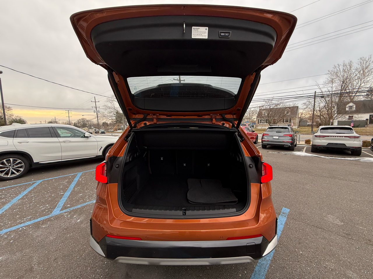 BMW X1 xDrive28i Sports Activity Vehicle 2023