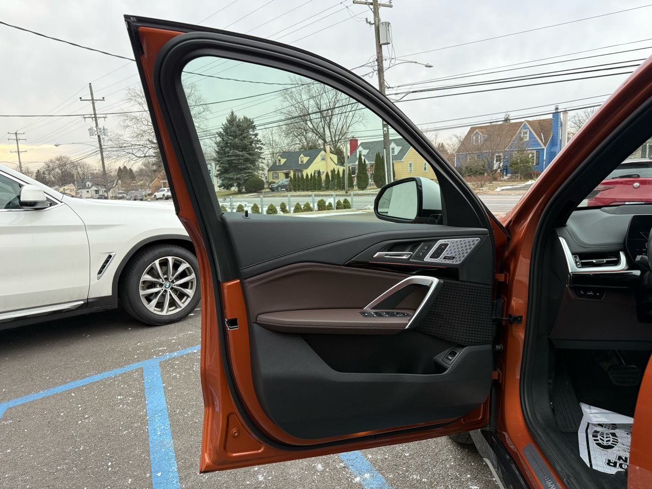 BMW X1 xDrive28i Sports Activity Vehicle 2023