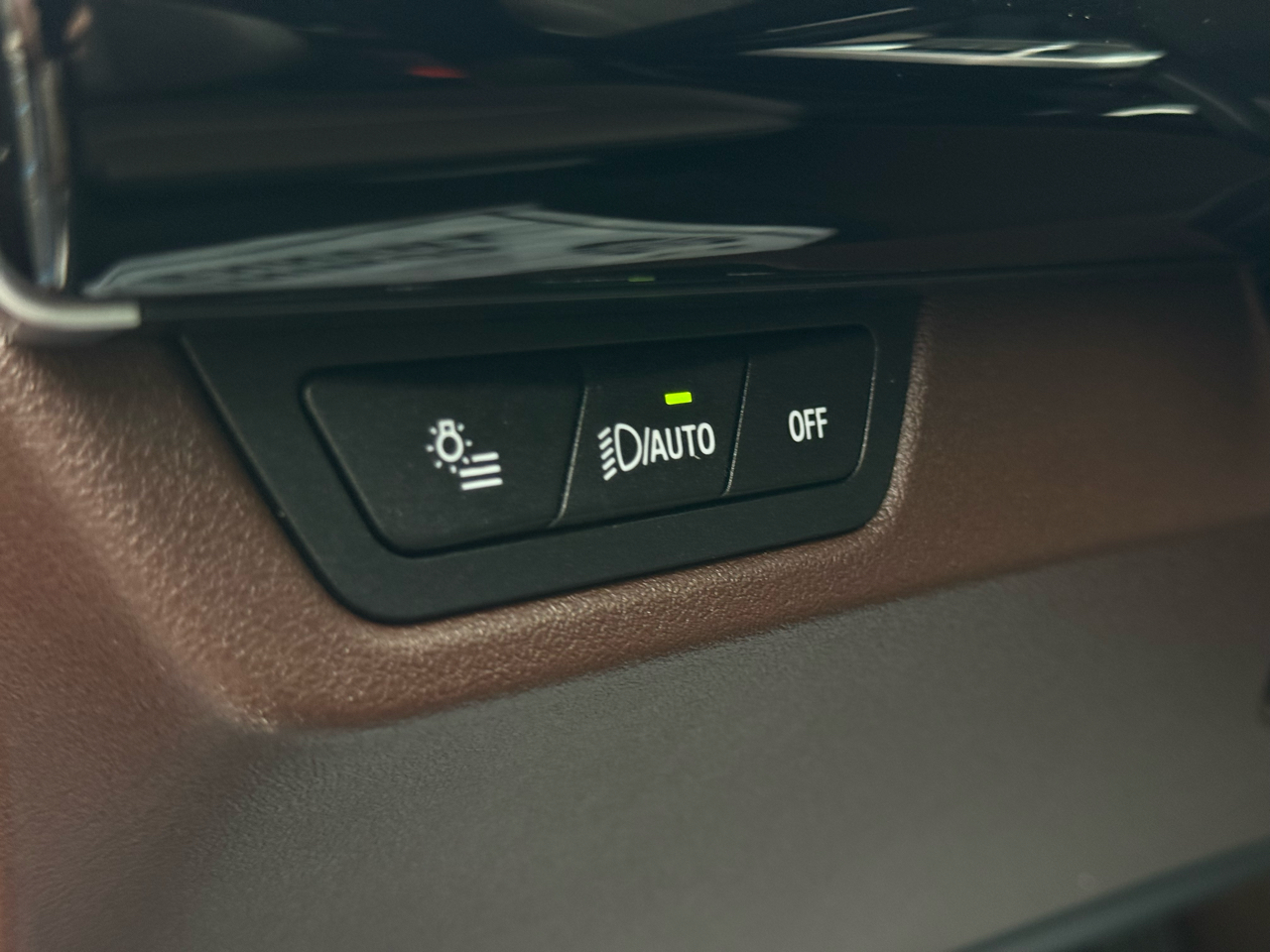 BMW X1 xDrive28i Sports Activity Vehicle 2023