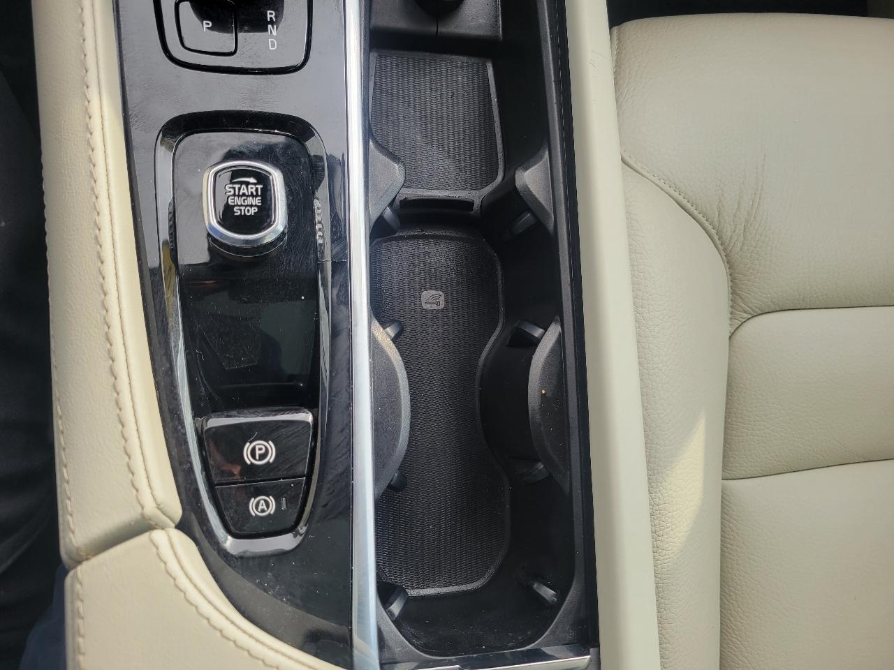 Volvo XC90 B6 AWD Plus 7P 2023