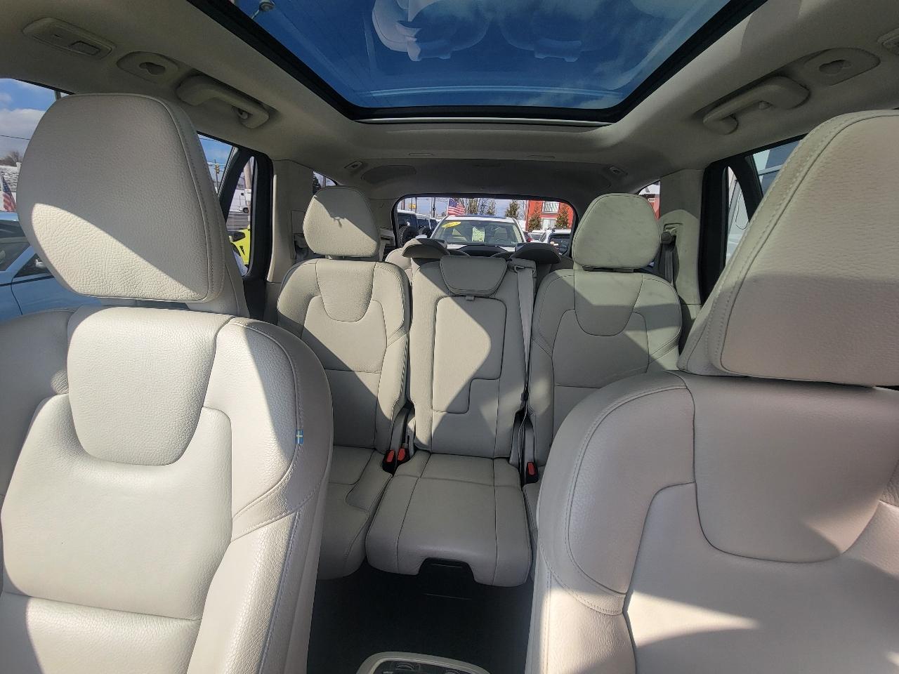 Volvo XC90 B6 AWD Plus 7P 2023