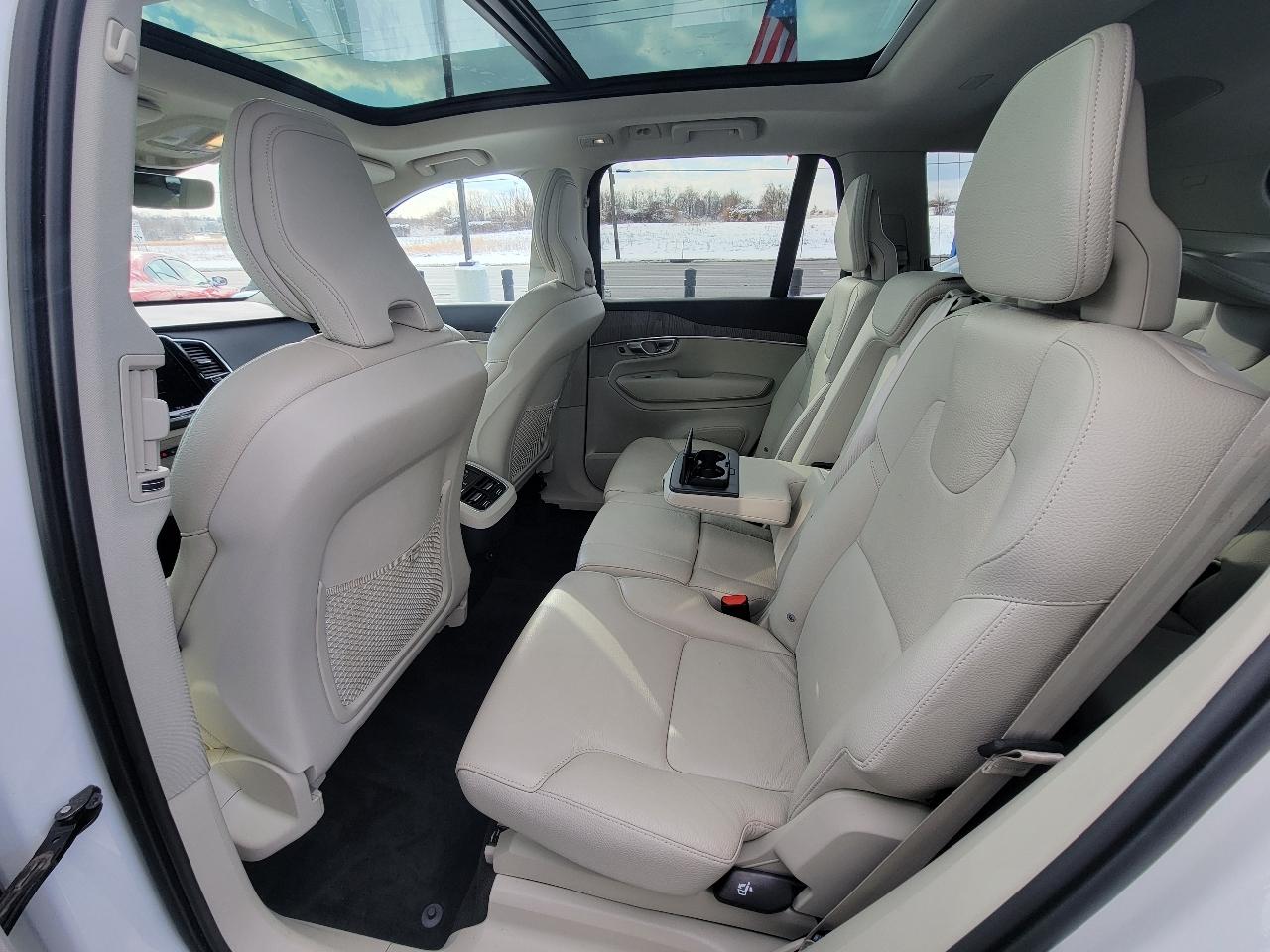 Volvo XC90 B6 AWD Plus 7P 2023