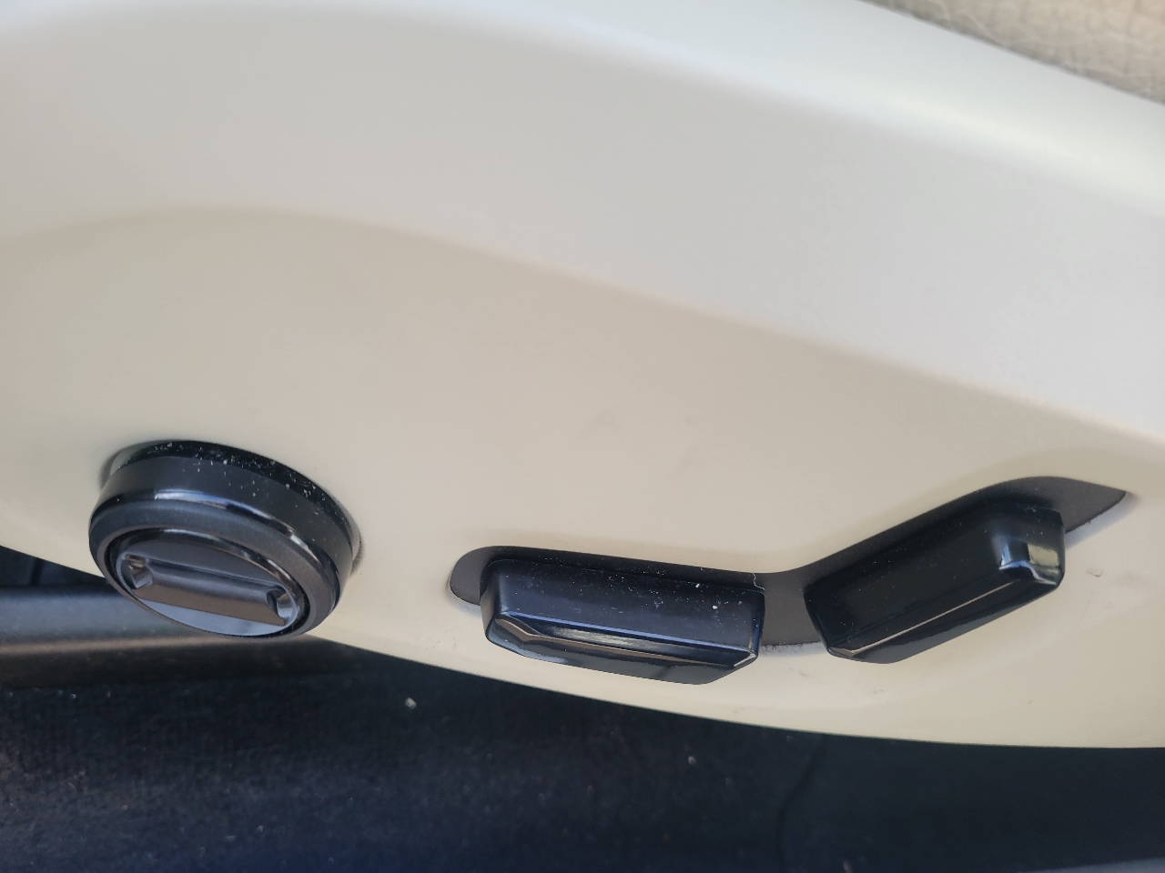 Volvo XC90 B6 AWD Plus Bright Theme 7P 2023