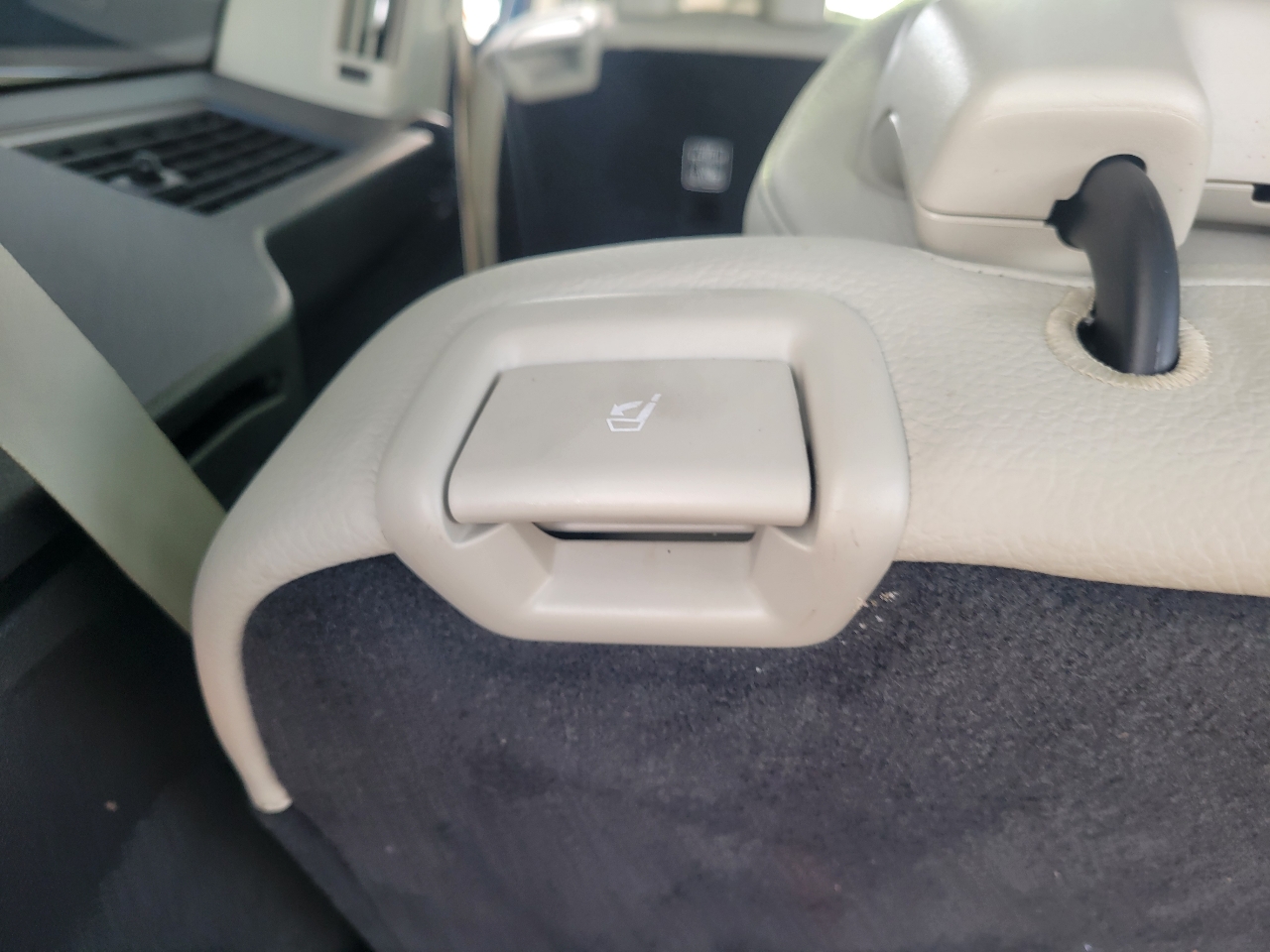 Volvo XC90 B6 AWD Plus Bright Theme 7P 2023