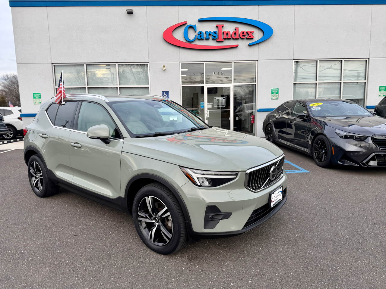 Volvo XC40 B5 AWD Plus Bright Theme 2023