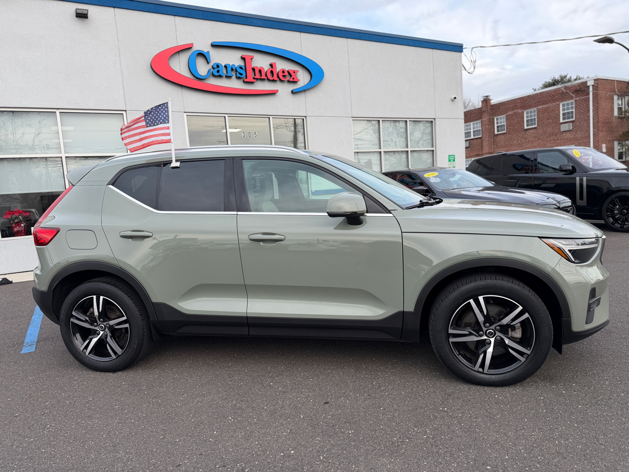 Volvo XC40 B5 AWD Plus Bright Theme 2023
