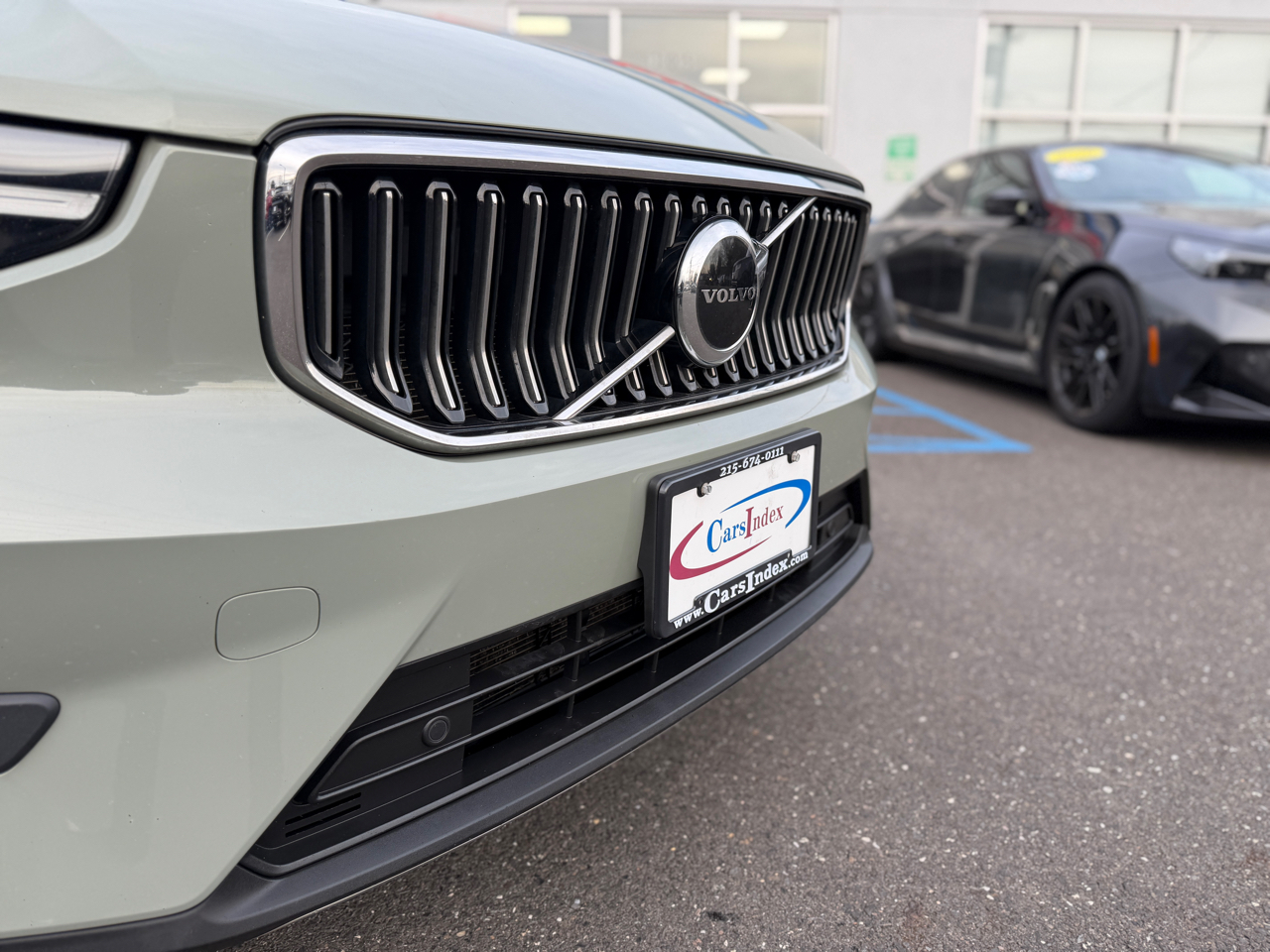 Volvo XC40 B5 AWD Plus Bright Theme 2023