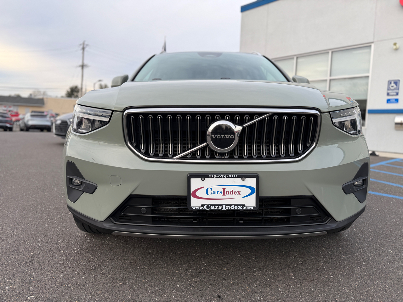 Volvo XC40 B5 AWD Plus Bright Theme 2023