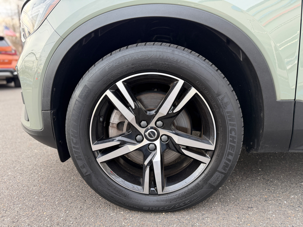 Volvo XC40 B5 AWD Plus Bright Theme 2023