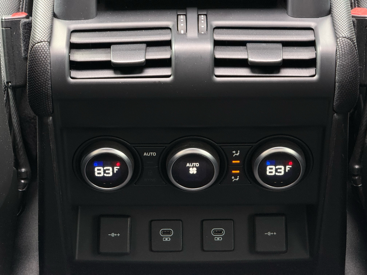 Land Rover Defender 90 X-Dynamic HSE AWD 2022