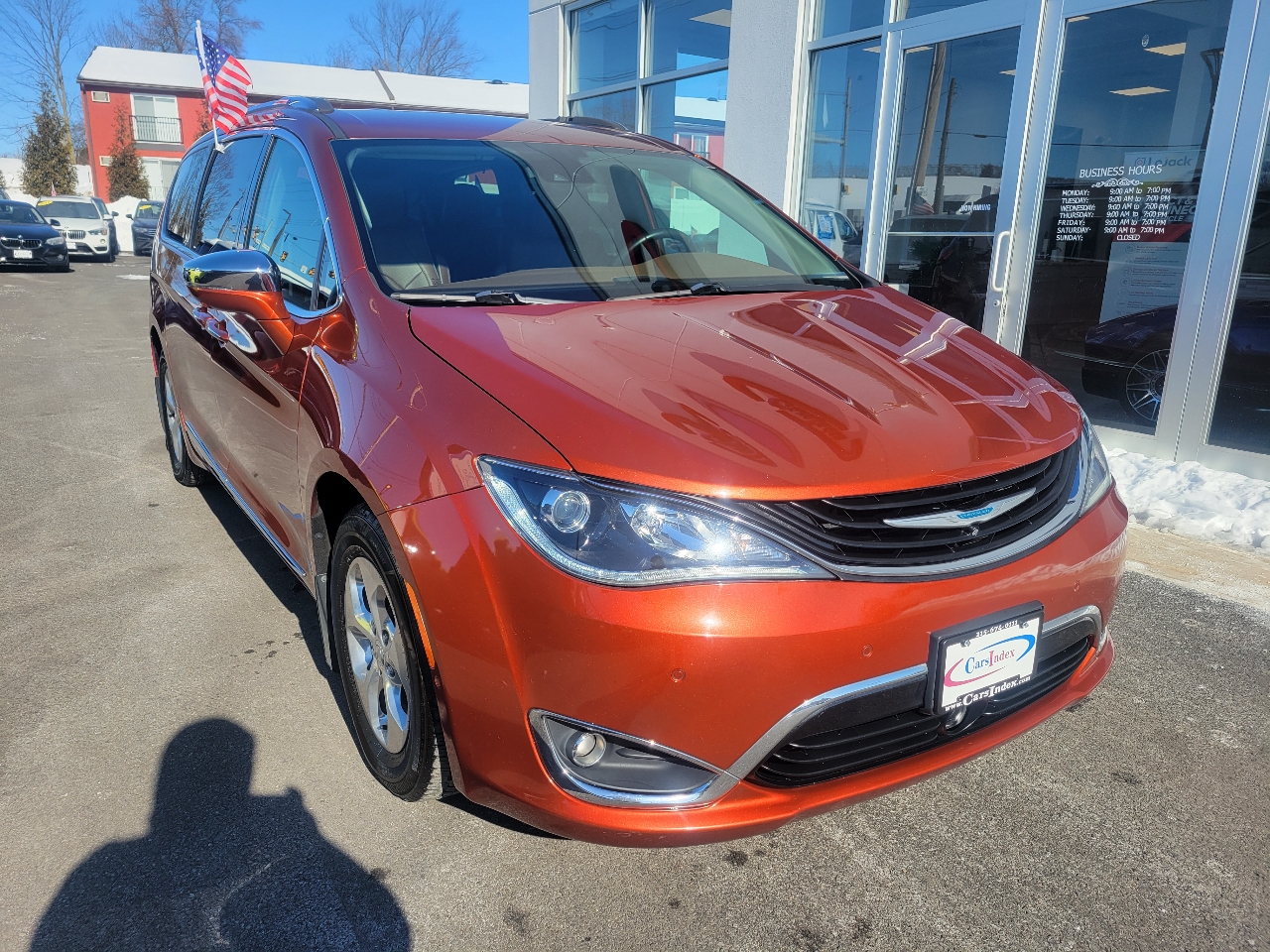Chrysler Pacifica Hybrid Limited FWD 2018