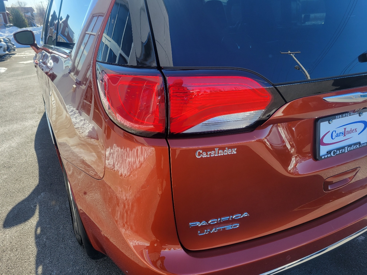 Chrysler Pacifica Hybrid Limited FWD 2018