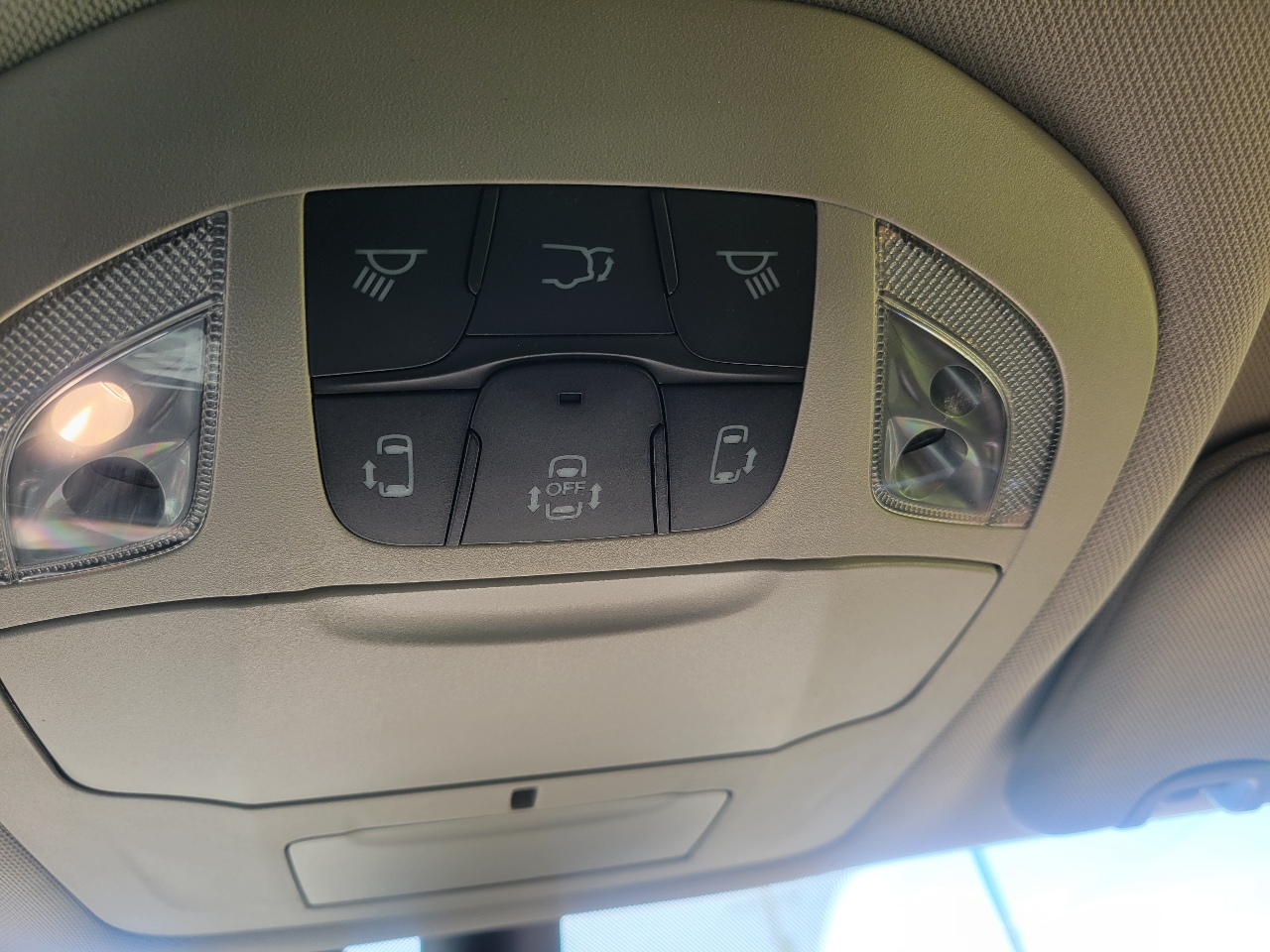 Chrysler Pacifica Hybrid Limited FWD 2018