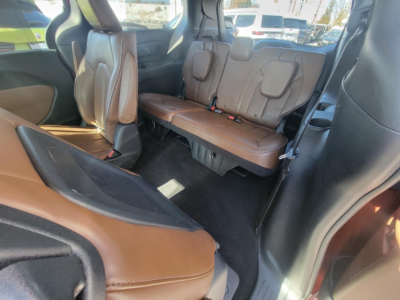 Chrysler Pacifica Hybrid Limited FWD 2018