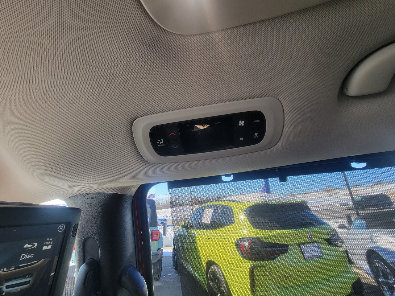 Chrysler Pacifica Hybrid Limited FWD 2018