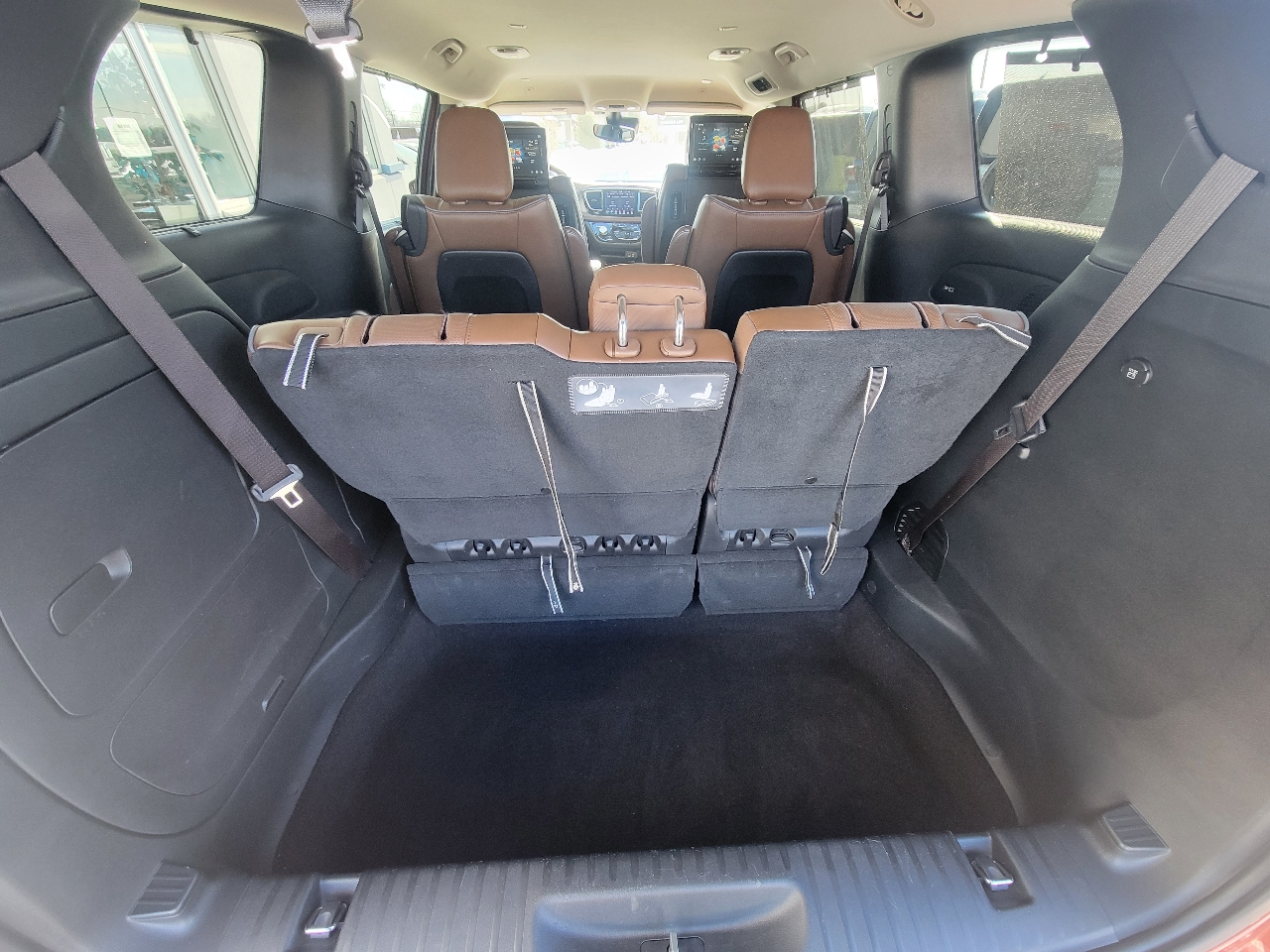 Chrysler Pacifica Hybrid Limited FWD 2018