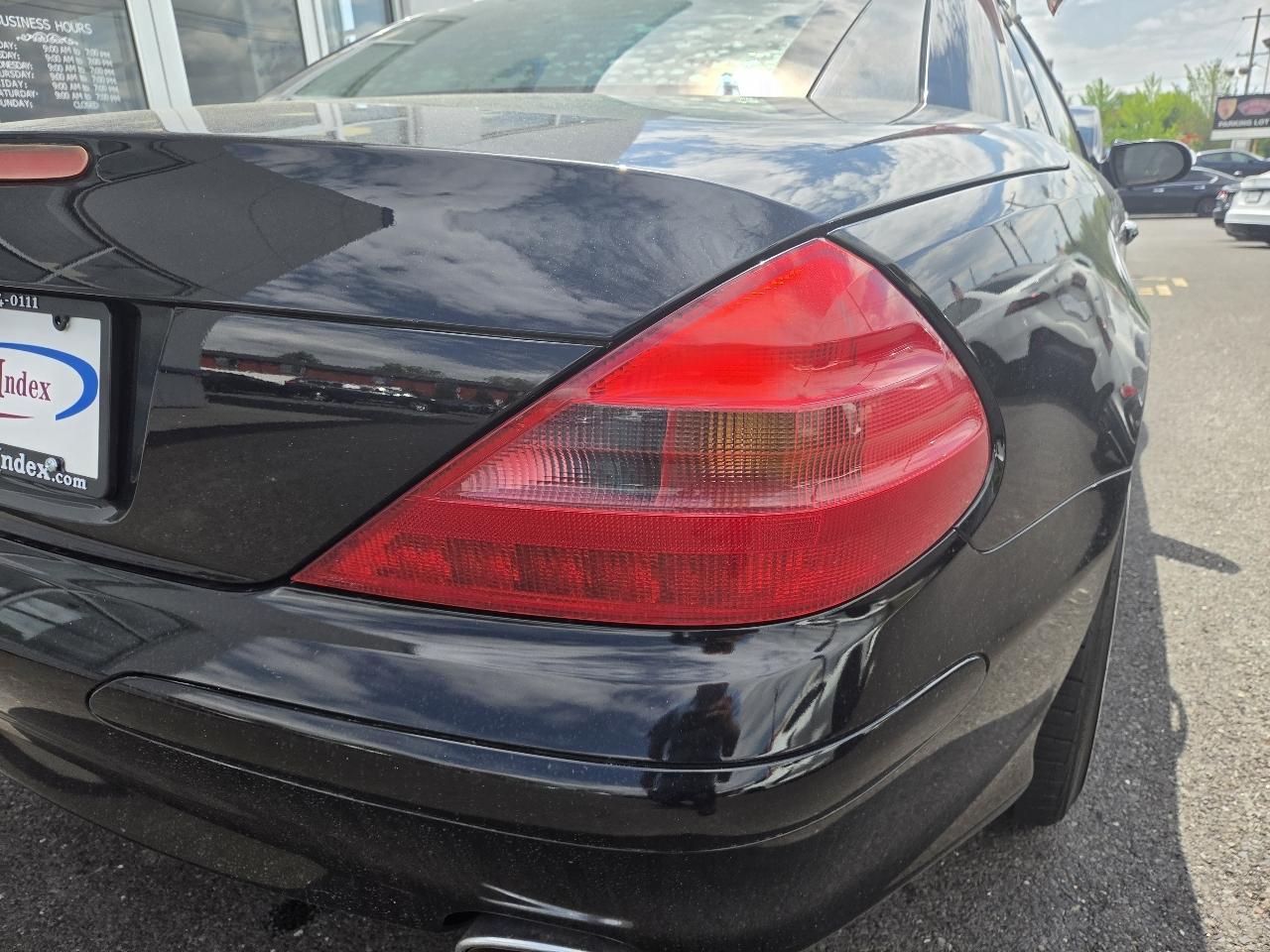 Mercedes-Benz SL-Class 2dr Roadster 5.0L 2004