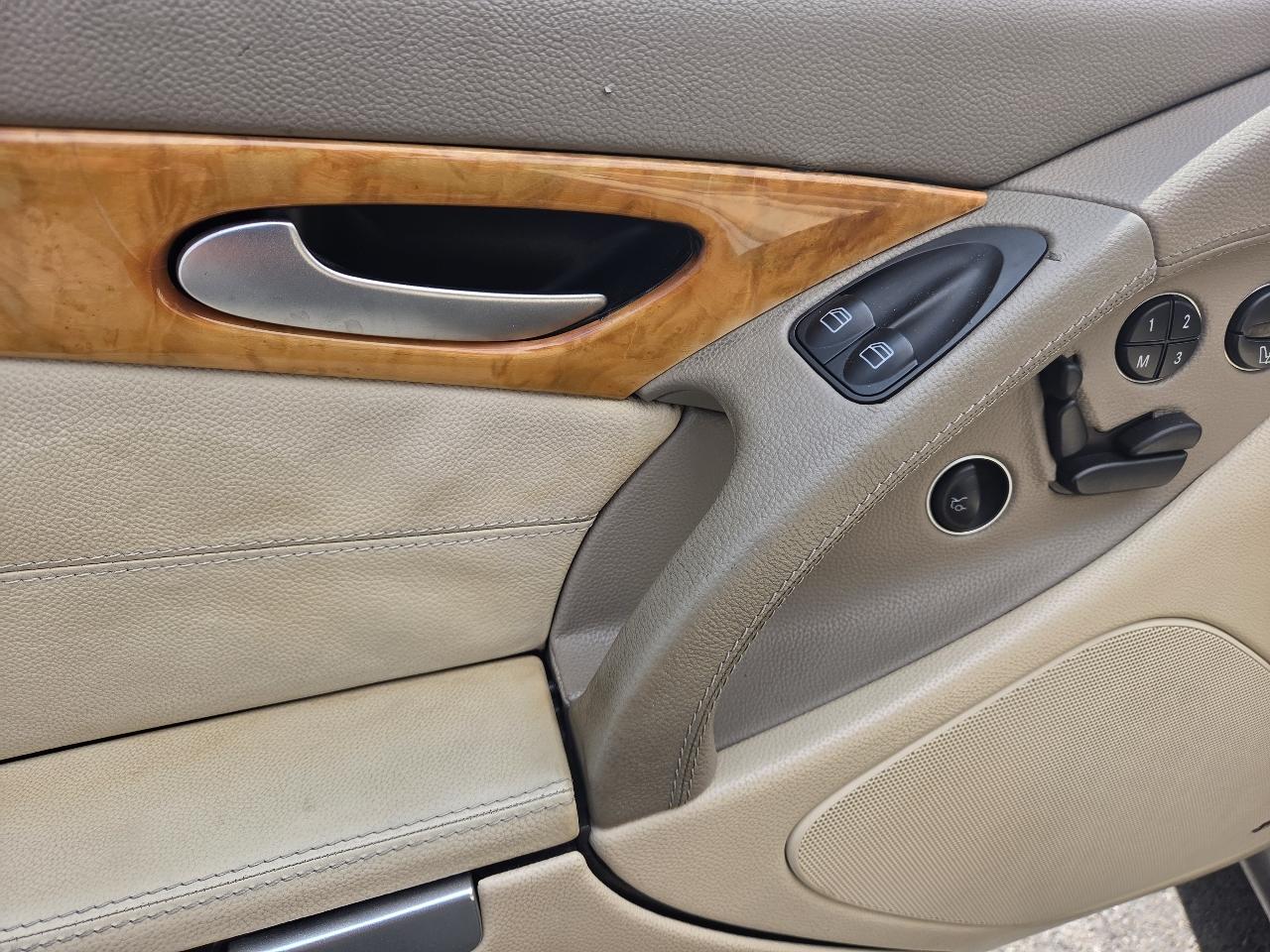 Mercedes-Benz SL-Class 2dr Roadster 5.0L 2004