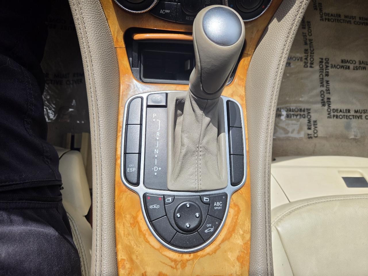 Mercedes-Benz SL-Class 2dr Roadster 5.0L 2004