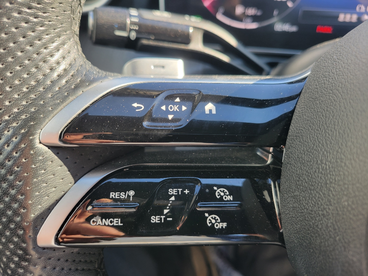 Mercedes-Benz C-Class C 300 4MATIC Sedan 2023