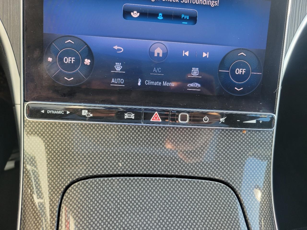 Mercedes-Benz C-Class C 300 4MATIC Sedan 2023